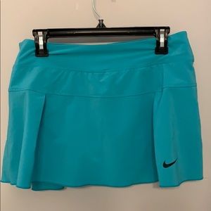 Nike tennis / golf skirt